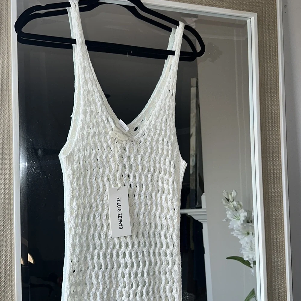 Zulu & Zephyr White Cotton Crochet Knit Dress - Picture 9 of 12
